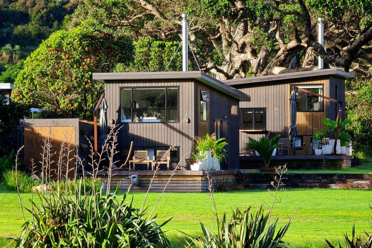 Adventurer'S Chest - Pohutukawa Hotel Hotwater Beach Luaran gambar